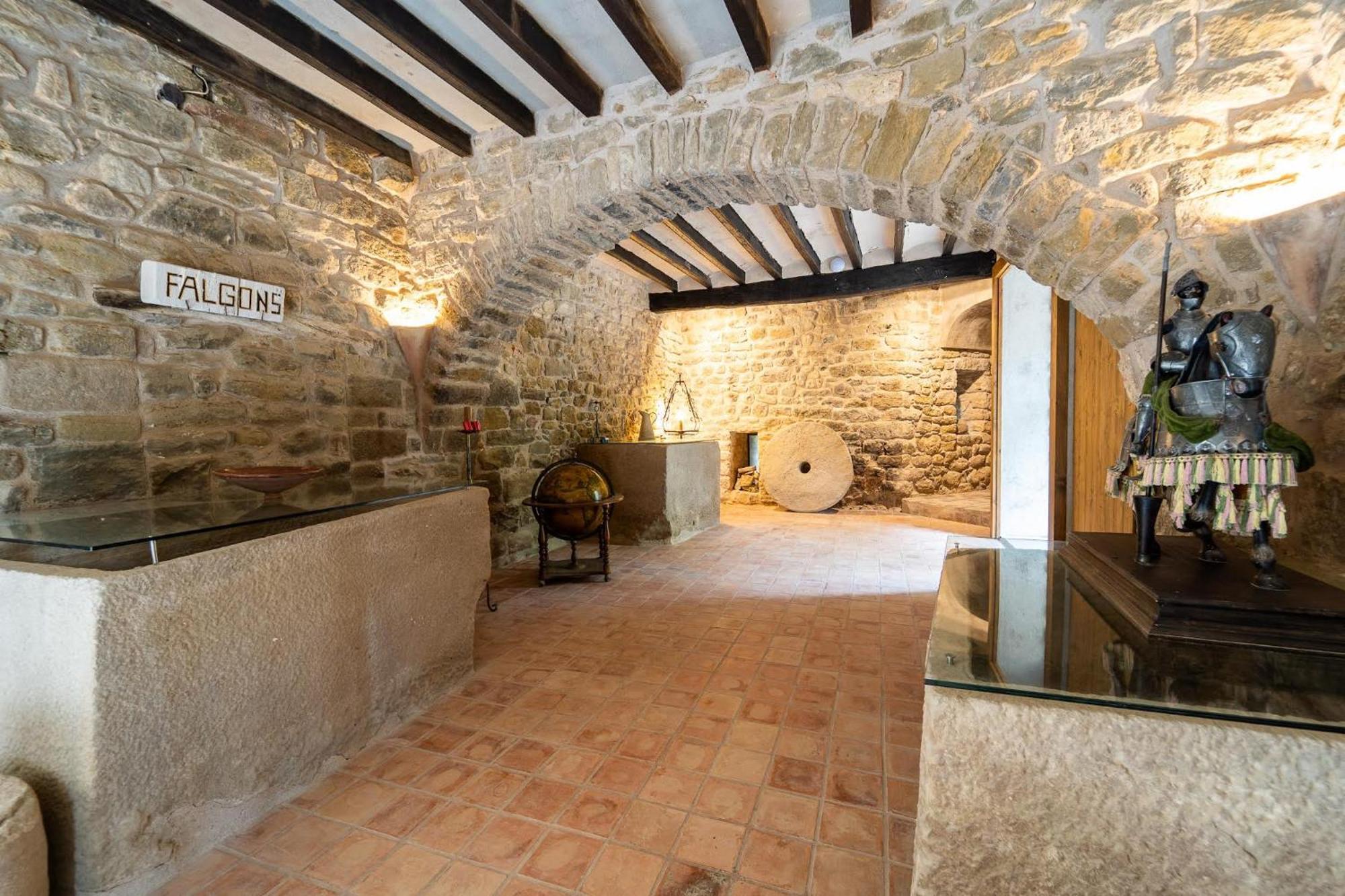 Вілла Castell In Girona Sant Miquel de Campmajor Екстер'єр фото